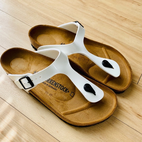 Birkenstock Shoes - NIB Birkenstock “Patent White” Gizeh Thong Sandals